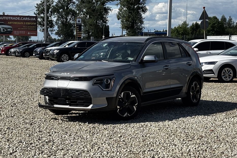 Продам Kia Niro  Wind 7786 2024 года в Львове