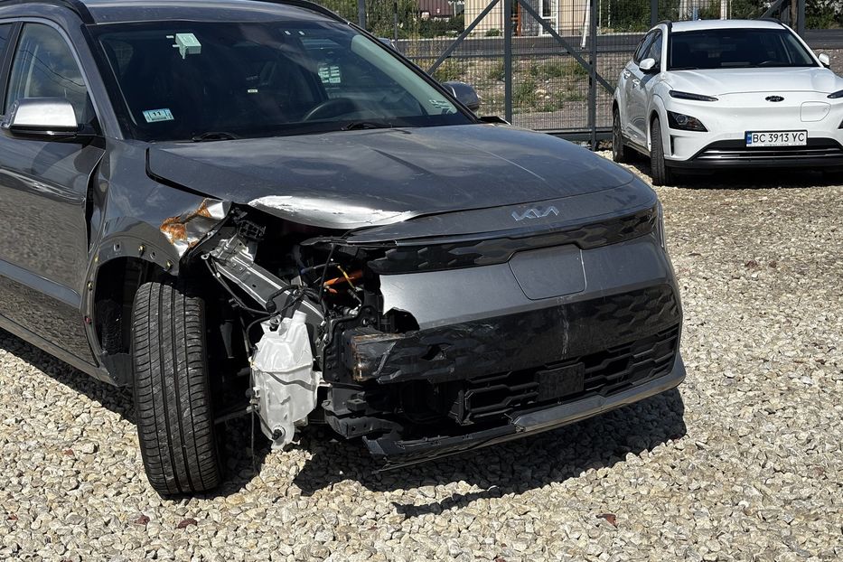 Продам Kia Niro  Wind 7786 2024 года в Львове