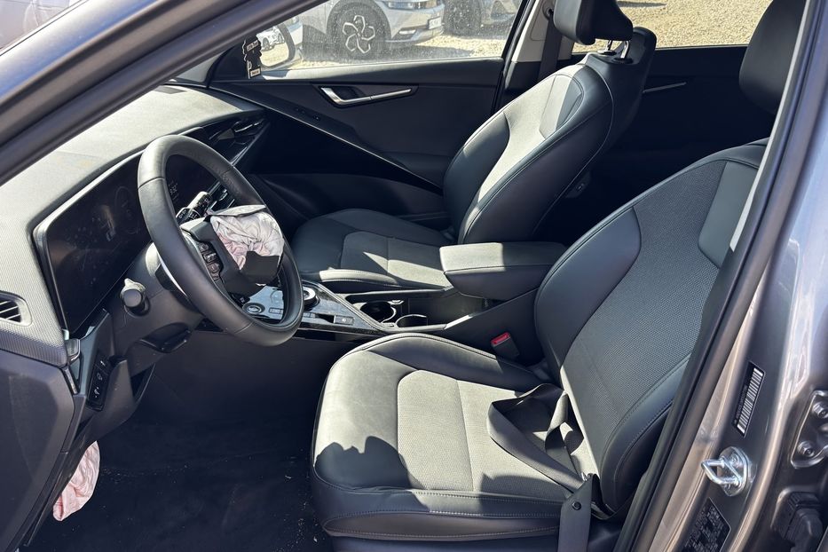 Продам Kia Niro  Wind 7786 2024 года в Львове