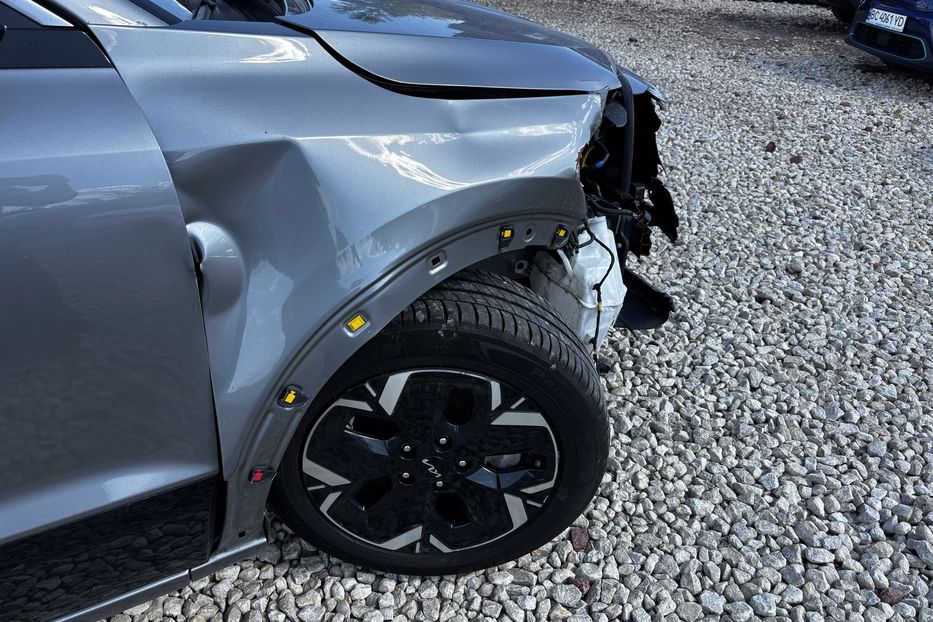 Продам Kia Niro  Wind 7786 2024 года в Львове