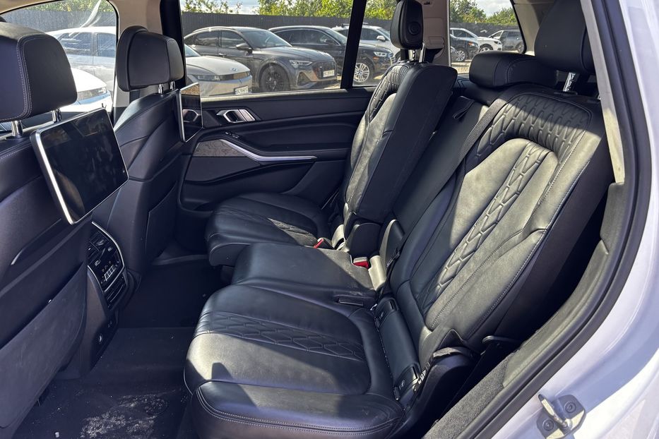 Продам BMW X7 Xdrive40I авто у Львові 2019 года в Львове