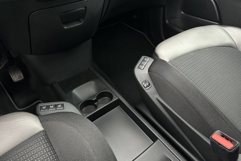 Продам Citroen Grand C4 Picasso SpaceTourer 2021 года в Львове