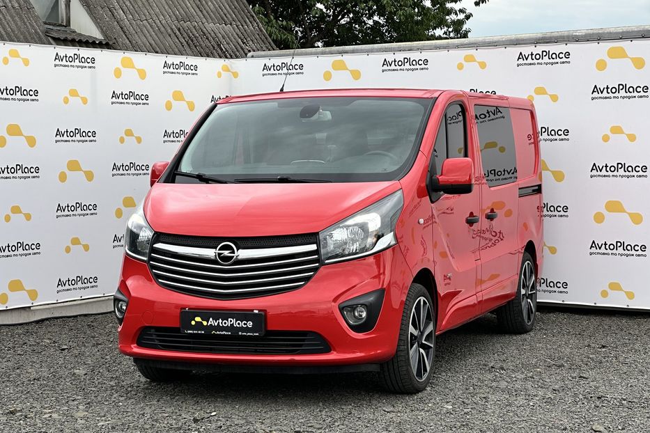 Продам Opel Vivaro груз. 2015 года в Луцке