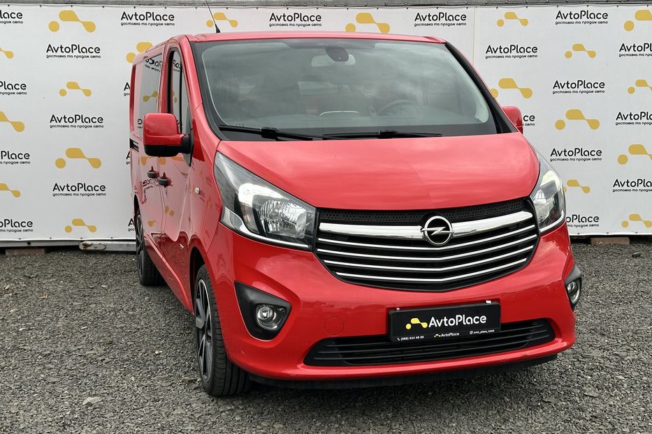 Продам Opel Vivaro груз. 2015 года в Луцке