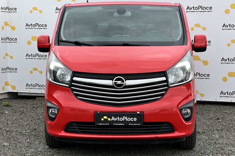 Продам Opel Vivaro груз. 2015 года в Луцке