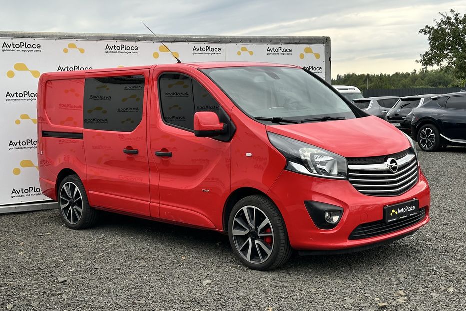Продам Opel Vivaro груз. 2015 года в Луцке