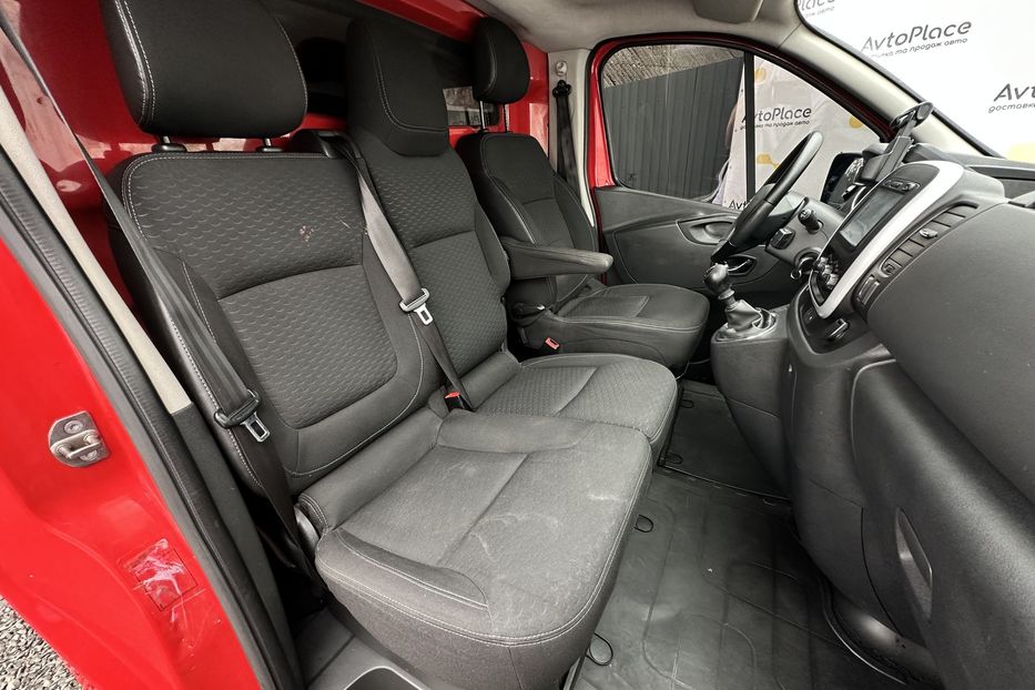 Продам Opel Vivaro груз. 2015 года в Луцке