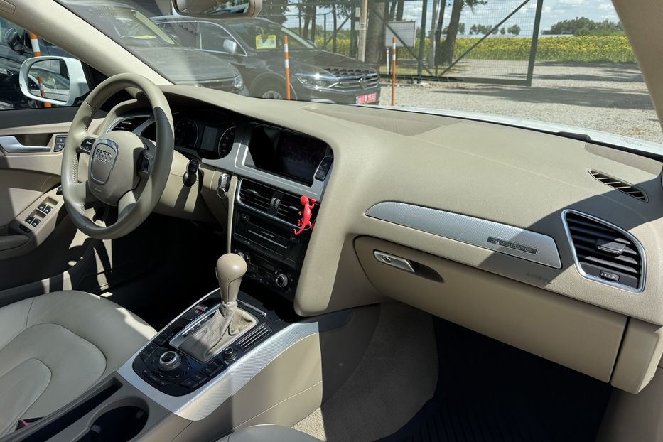 Продам Audi A4 B8 COMIS  2010 года в г. Умань, Черкасская область