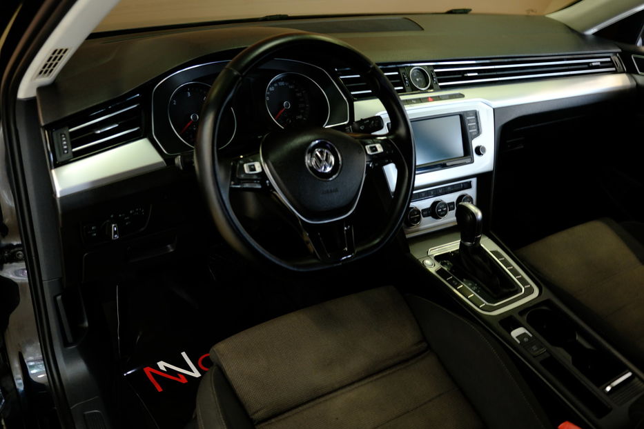 Продам Volkswagen Passat B8 2018 года в Одессе