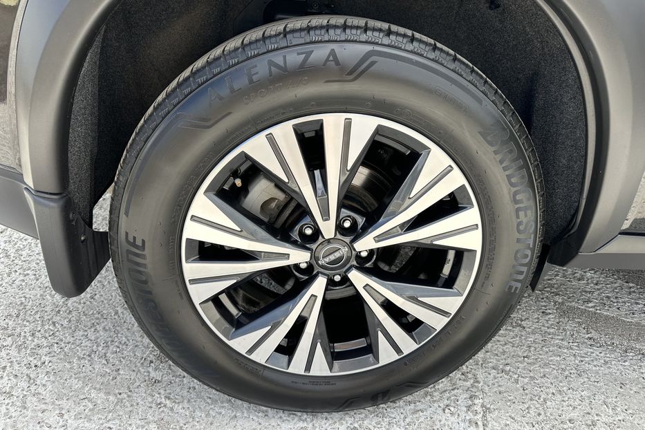 Продам Nissan Rogue SV AWD 2023 года в Киеве