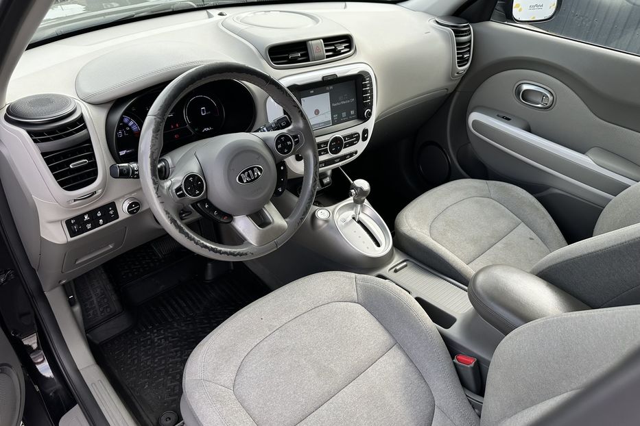 Продам Kia Soul 2018 года в Луцке