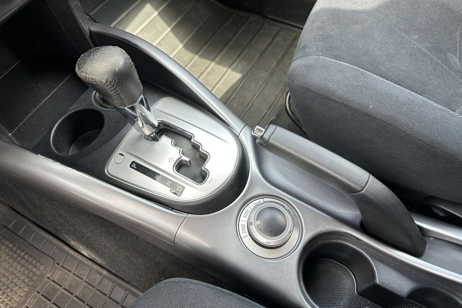 Продам Mitsubishi Outlander XL AWD 2008 года в Киеве