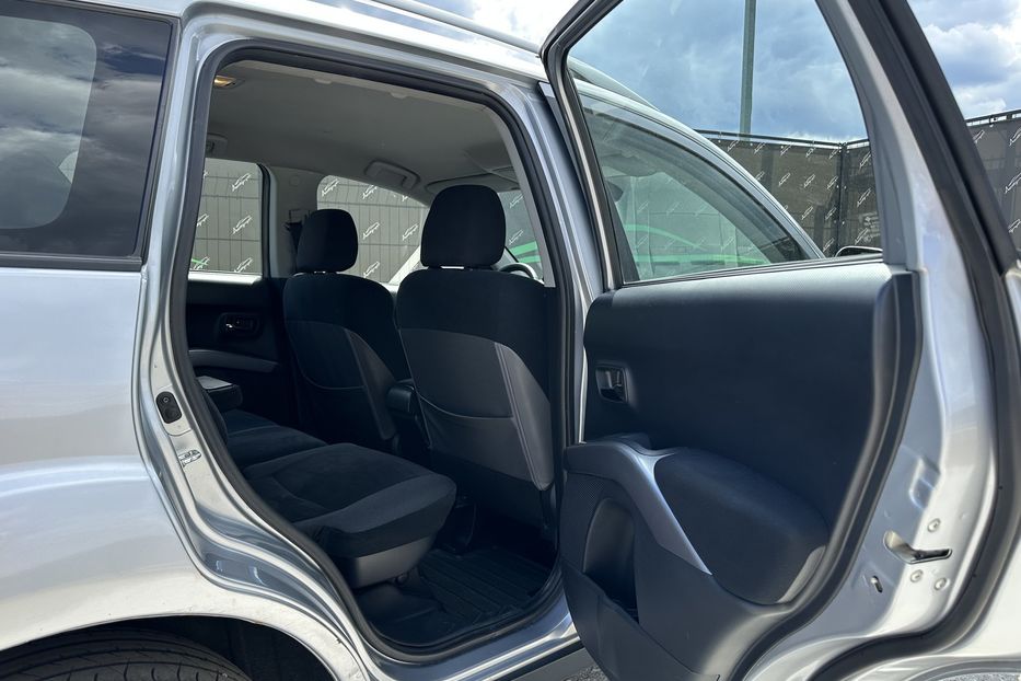 Продам Mitsubishi Outlander XL AWD 2008 года в Киеве
