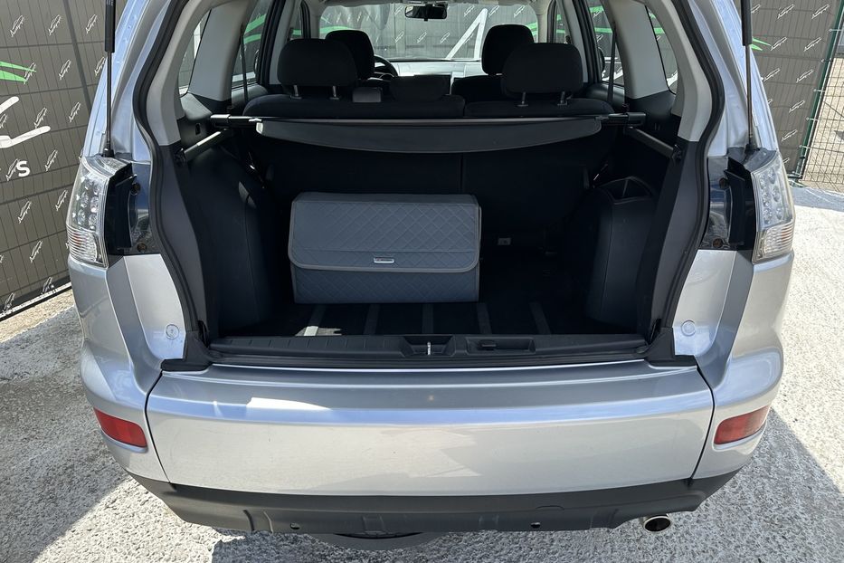 Продам Mitsubishi Outlander XL AWD 2008 года в Киеве