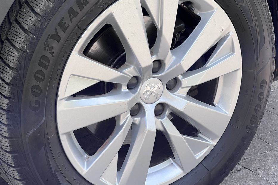 Продам Peugeot 3008 Біла перла Aisin ідеальна 2020 года в Тернополе