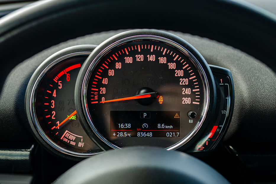 Продам MINI Clubman 2.0D 2017 года в Киеве