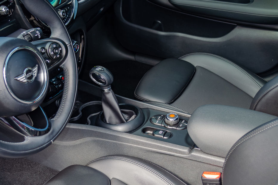 Продам MINI Clubman 2.0D 2017 года в Киеве
