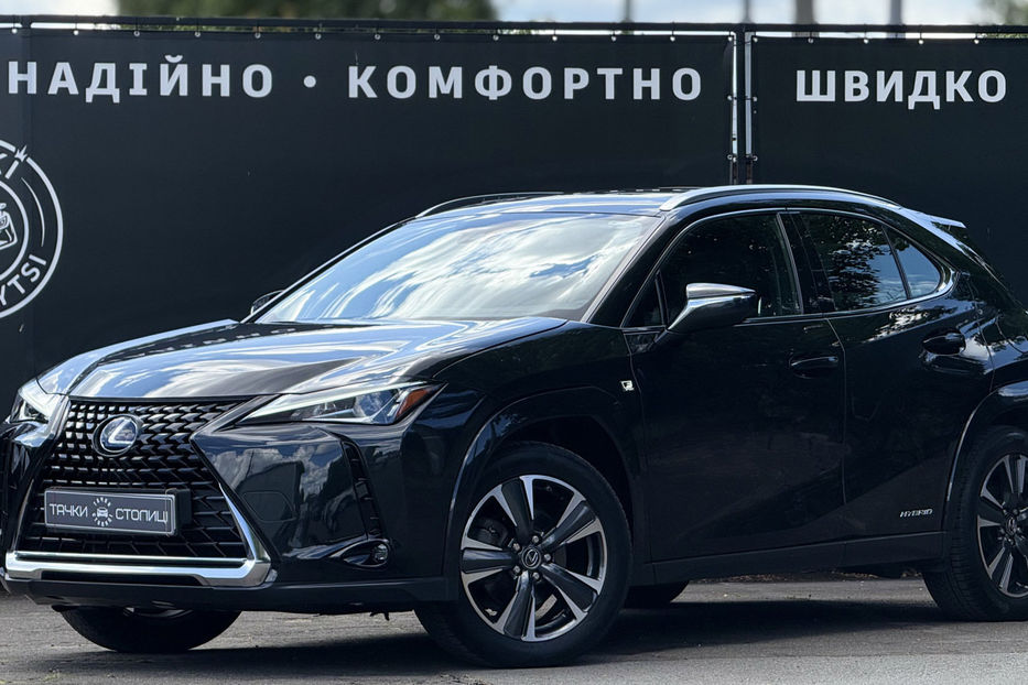 Продам Lexus GX UX 250 H 2022 года в Киеве
