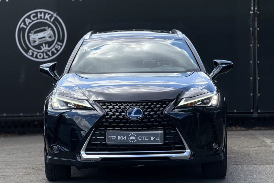Продам Lexus GX UX 250 H 2022 года в Киеве