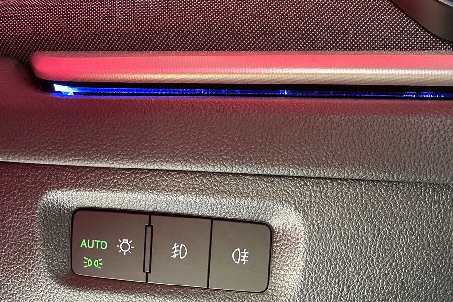 Продам Skoda Octavia А8 2.0 TDI 150к.с АТ FULL LED 2021 года в Львове