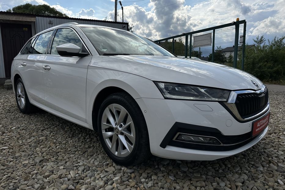 Продам Skoda Octavia А8 2.0 TDI 150к.с АТ FULL LED 2021 года в Львове