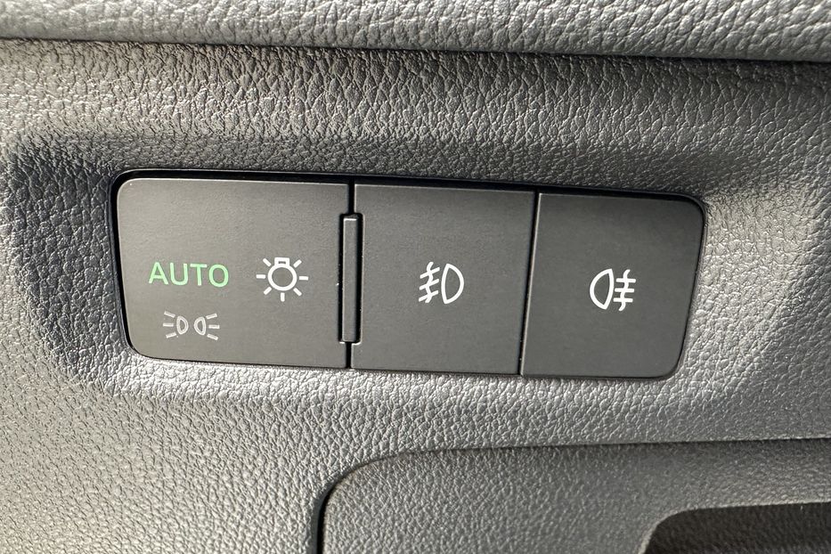 Продам Skoda Octavia А8 2.0 TDI 150к.с АТ FULL LED 2021 года в Львове