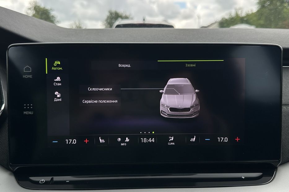 Продам Skoda Octavia А8 2.0 TDI 150к.с АТ FULL LED 2021 года в Львове
