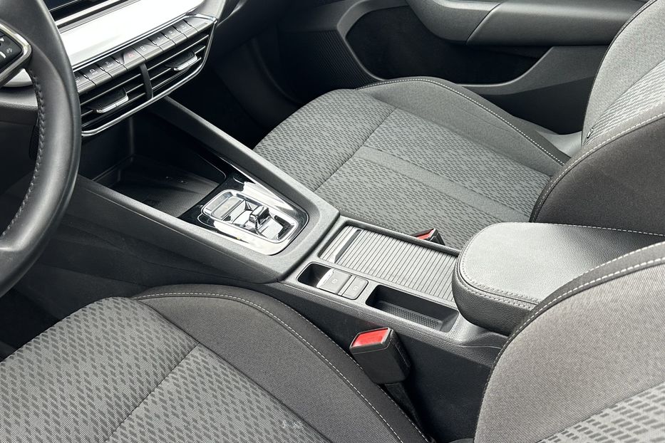 Продам Skoda Octavia А8 2.0 TDI 150к.с АТ FULL LED 2021 года в Львове