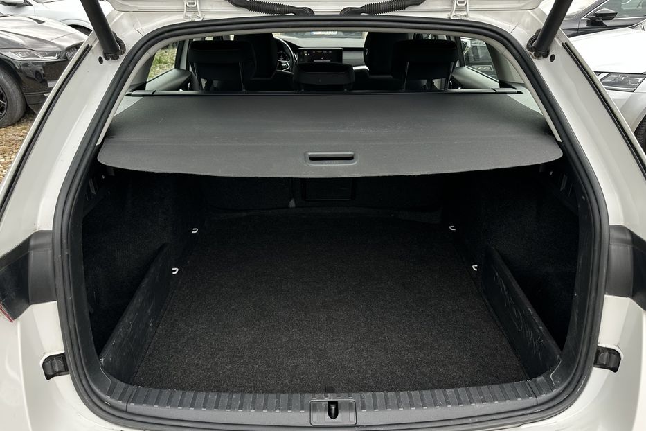 Продам Skoda Octavia А8 2.0 TDI 150к.с АТ FULL LED 2021 года в Львове