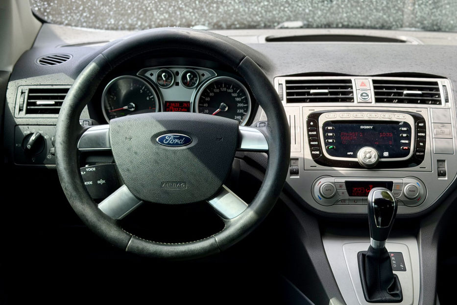Продам Ford Kuga 2.5T AT (200 к.с.) 4WD  2010 года в Киеве