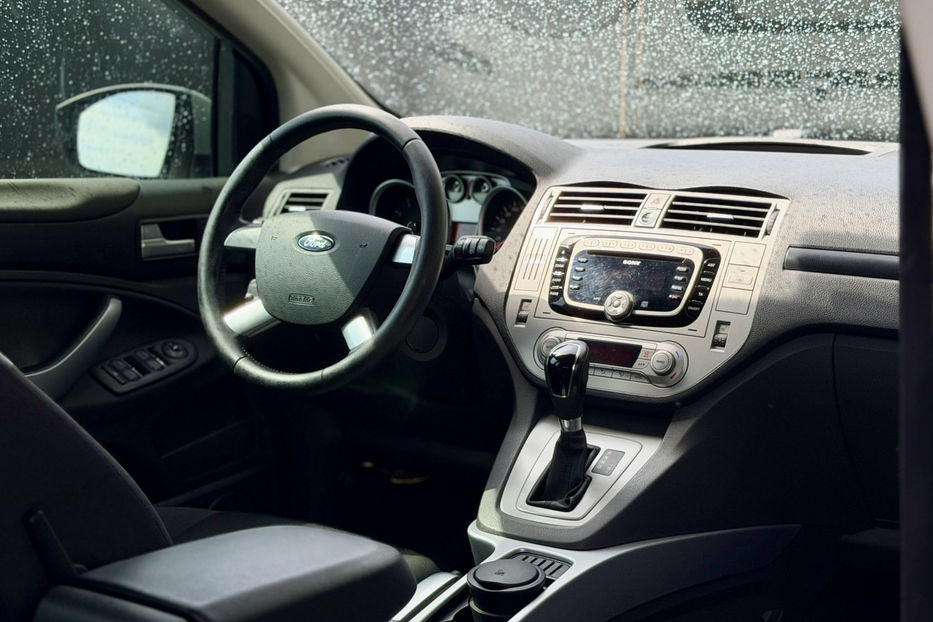 Продам Ford Kuga 2.5T AT (200 к.с.) 4WD  2010 года в Киеве