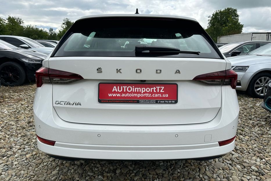 Продам Skoda Octavia А8 2.0 TDI 150к.с АТ FULL LED 2021 года в Львове
