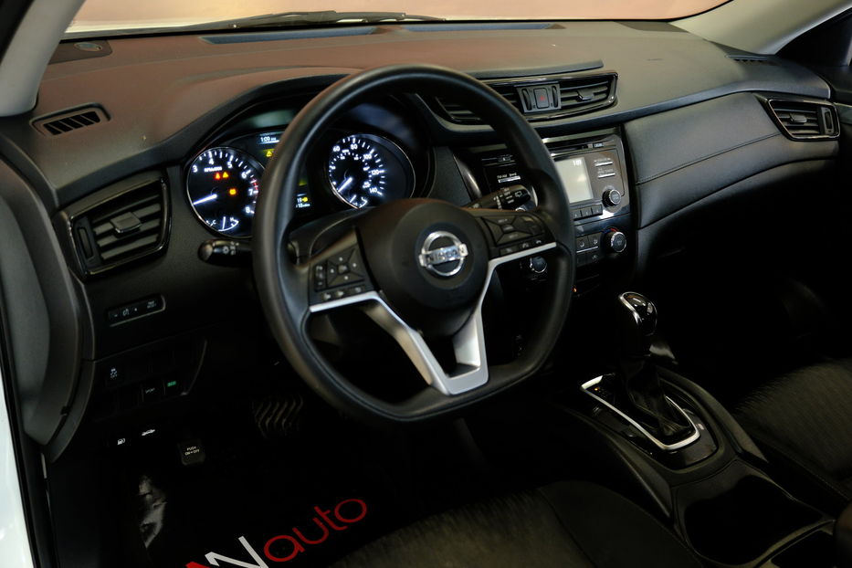 Продам Nissan Rogue 2017 года в Одессе