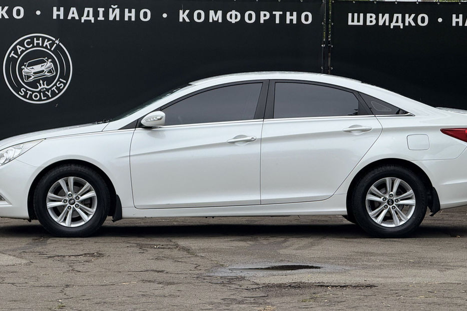 Продам Hyundai Sonata 2.0 AT (150 к.с) 2010 года в Киеве