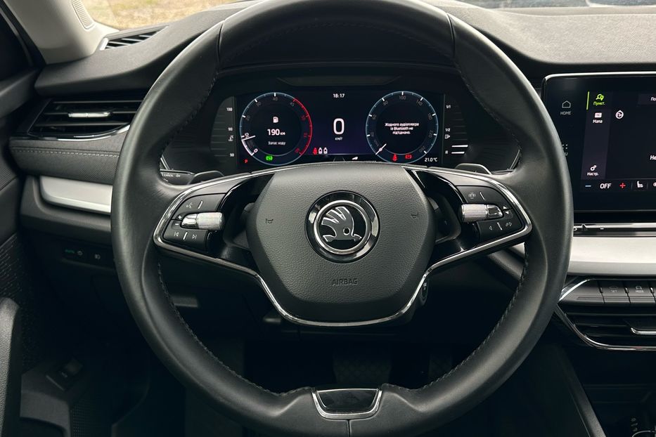 Продам Skoda Octavia А8 2.0 TDI 150к.с АТ FULL LED 2021 года в Львове