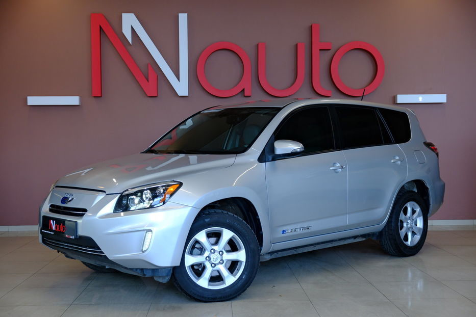 Продам Toyota Rav 4 2014 года в Одессе