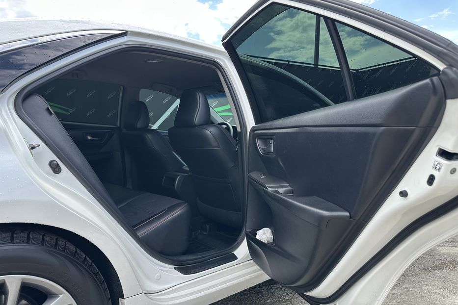 Продам Toyota Camry 2017 года в Киеве