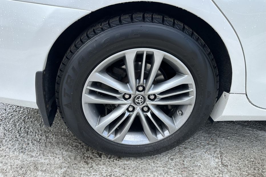 Продам Toyota Camry 2017 года в Киеве