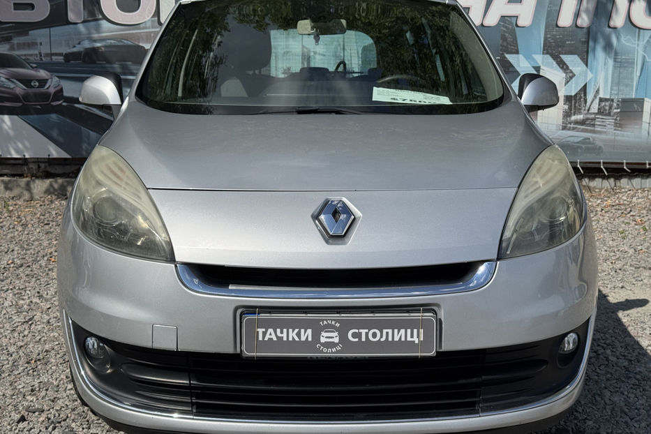 Продам Renault Scenic 2012 года в Киеве