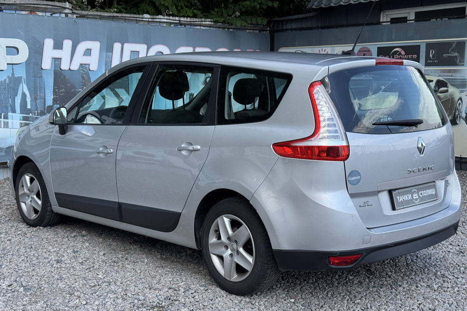 Продам Renault Scenic 2012 года в Киеве
