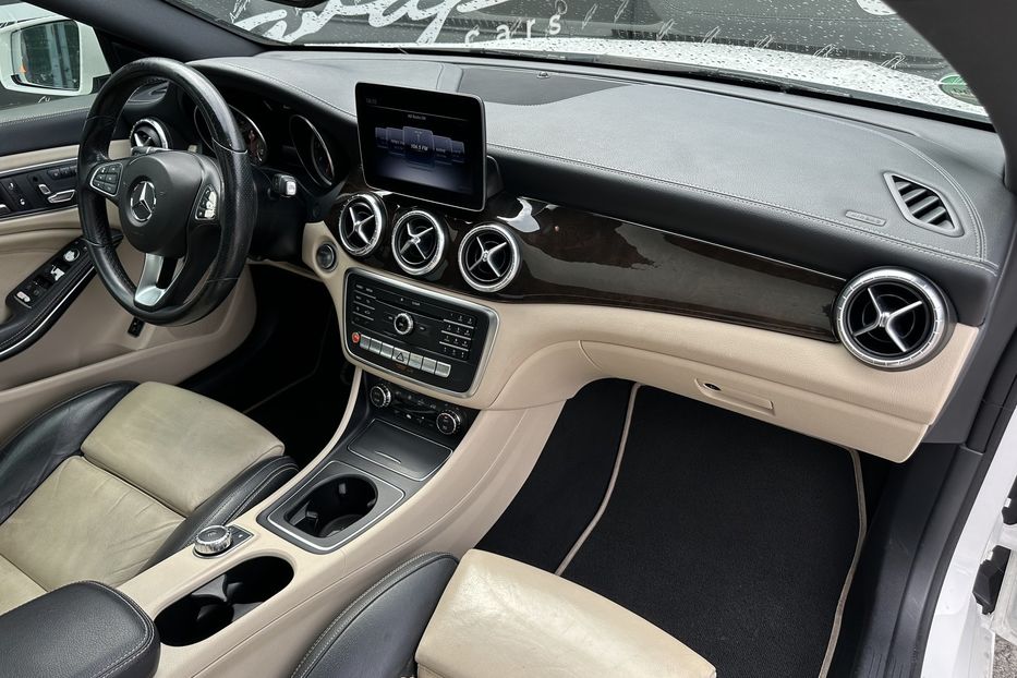 Продам Mercedes-Benz CLA-Class 250 2018 года в Киеве