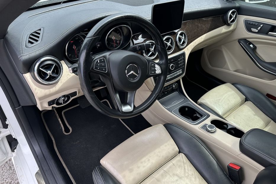Продам Mercedes-Benz CLA-Class 250 2018 года в Киеве