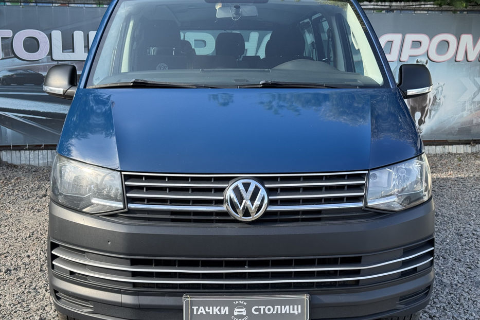 Продам Volkswagen T6 (Transporter) пасс. 2.0D MT (102 к.с.) 2017 года в Киеве