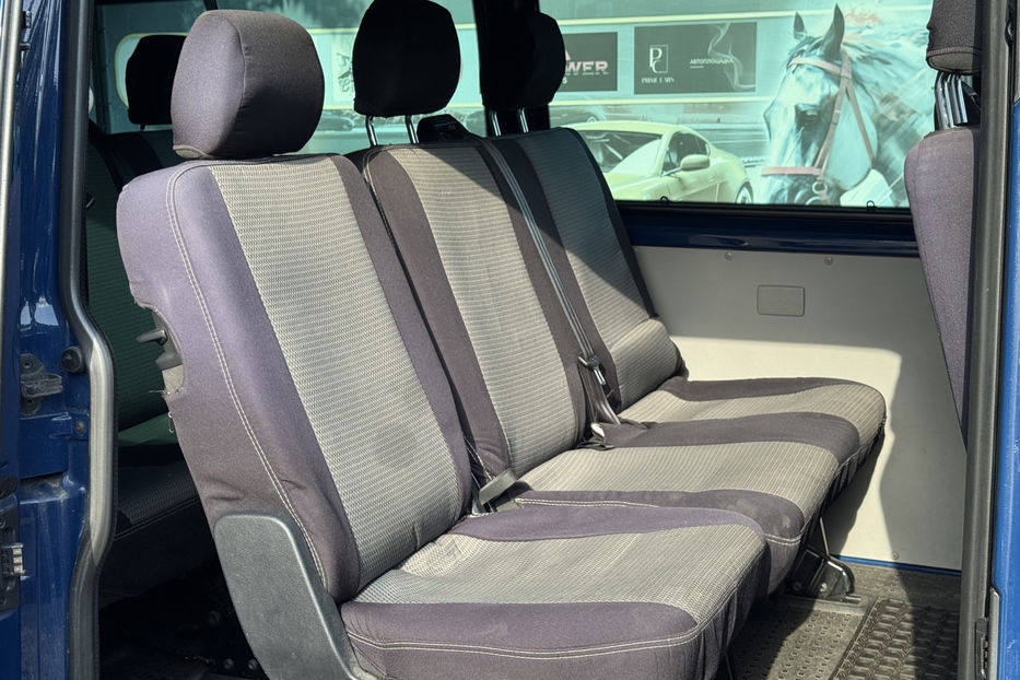 Продам Volkswagen T6 (Transporter) пасс. 2.0D MT (102 к.с.) 2017 года в Киеве