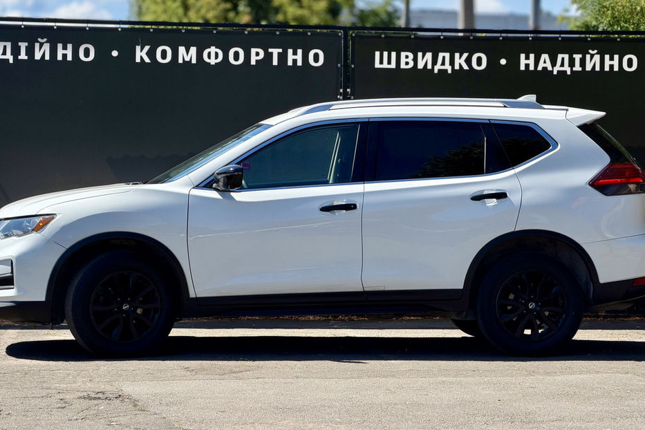 Продам Nissan Rogue 2.5 CVT (170 к.с.) 4WD  •  SV 2017 года в Киеве