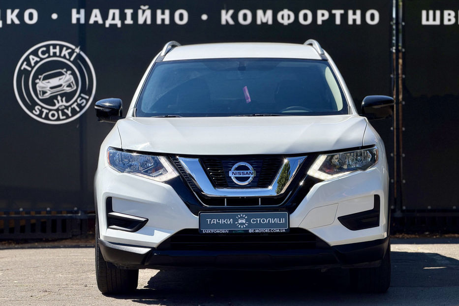 Продам Nissan Rogue 2.5 CVT (170 к.с.) 4WD  •  SV 2017 года в Киеве