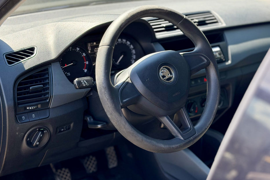 Продам Skoda Fabia 1.0 MPI MT (75 к.с.)   2016 года в Киеве