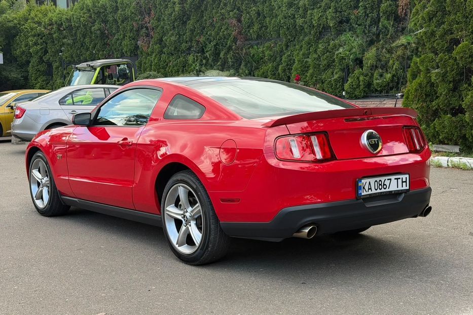 Продам Ford Mustang 2009 года в Киеве