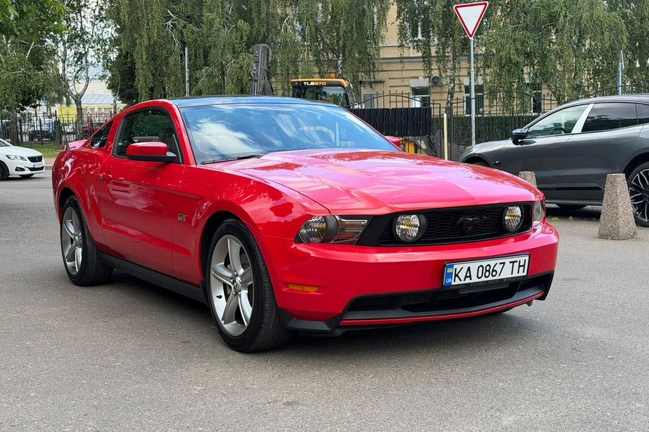 Продам Ford Mustang 2009 года в Киеве