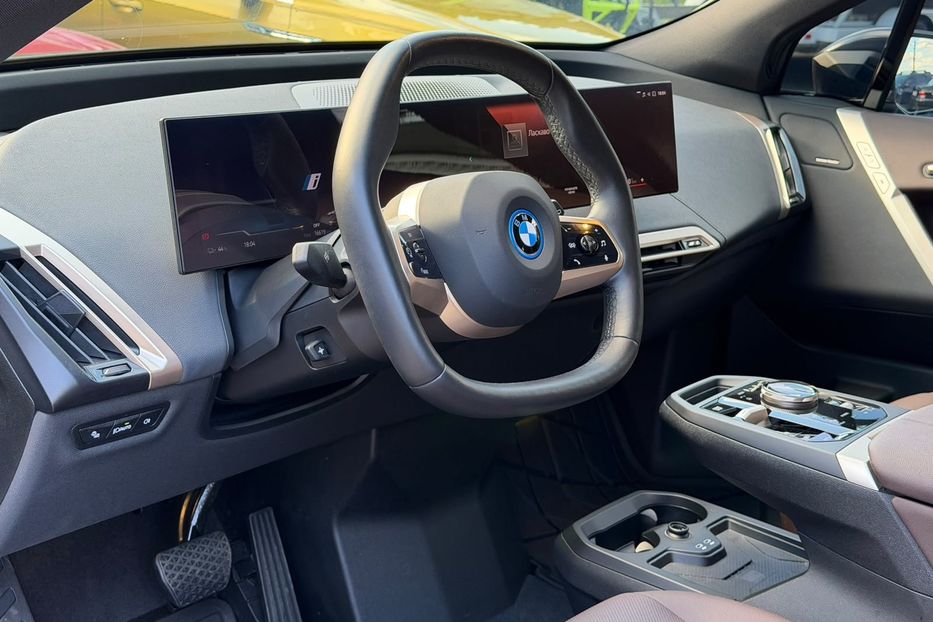 Продам BMW iX 2022 года в Киеве